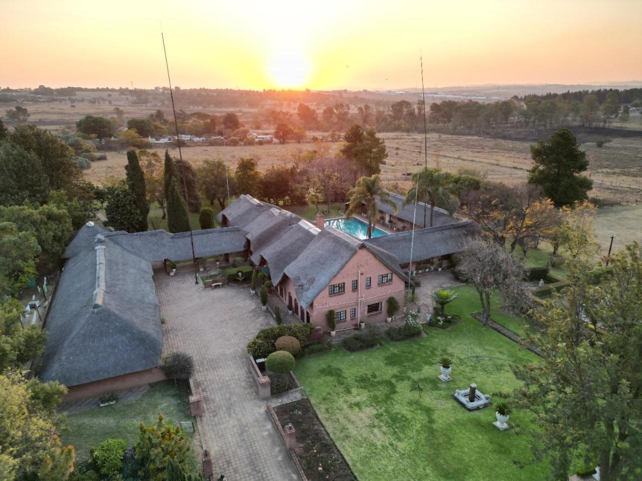 Owls Loft Guest House Midrand Kültér fotó